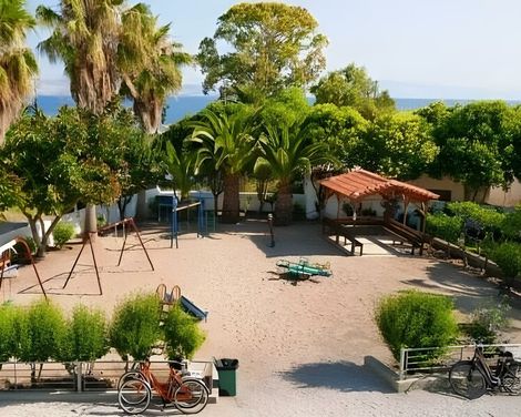 Alexandra Beach Hotel-1