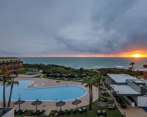 Hotel ILUNION Calas de Conil-0