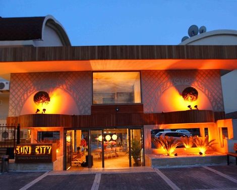 Sun City Apartments & Hotel-3