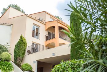 Hotel, Le Club Mougins