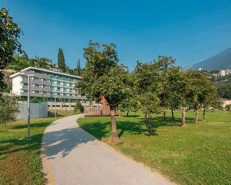 Hoody Active & Happiness Hotel-2