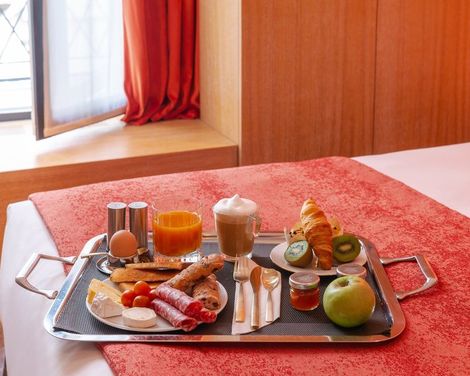 Golden Tulip Opera de Noailles-4