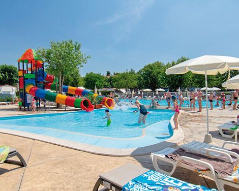 Camping Village Butterfly by Happy Camp-4