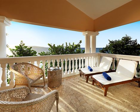 Grand Palladium Lady Hamilton Resort & Spa-2