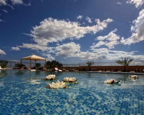 Grand Hotel Paradiso-1
