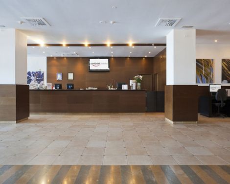 Hotel ILUNION Fuengirola-4