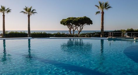 Grand Muthu Oura View Beach Club