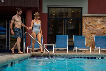 Hotel, Hilton Whistler Resort & Spa