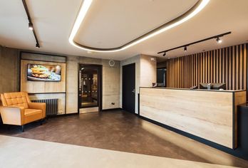 Hotel, Riverside Hotel Coleraine