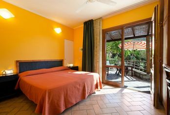 Hotel, Baia Imperiale