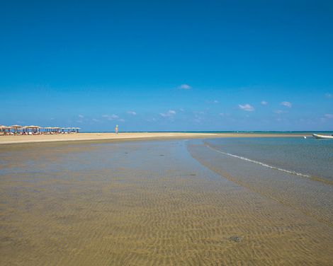 Lahami Bay Beach Resort & Gardens-1