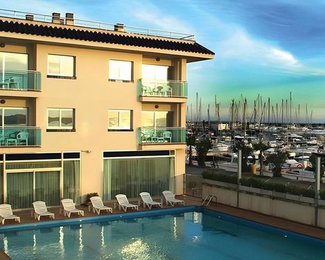 Port Sitges Resort-1