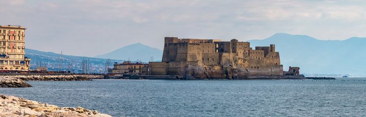 Festung Castell dell Ovo in Neapel