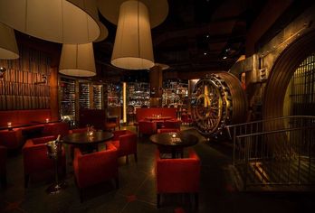 Hotel, The New Yorker Hotel by Lotte Hotels