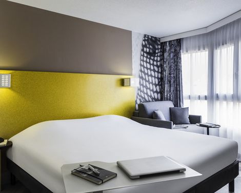 ibis Styles Nice Vieux Port-4