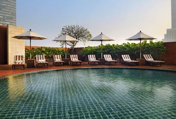 Hotel, Tower Club at Lebua