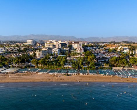 Iz Flower Side Beach-0