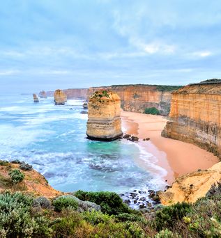 12 Apostel an der great ocean road im port campbell national park in Victoria Australien