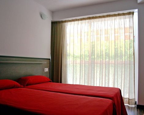 Park Suites Salou-4