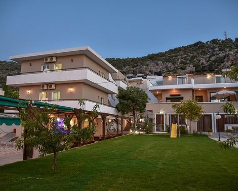 Iraklis Apartments-3