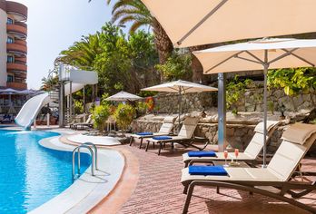 Hotel, Mur Hotel Neptuno