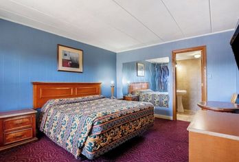 Hotel, Admiral Motel By OYO Chicago I-94
