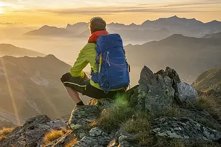 Mann auf Berg