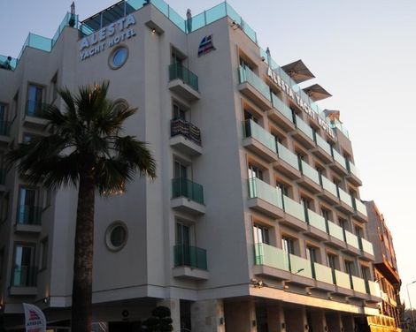 Alesta Yacht Hotel-1