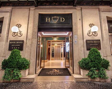 Hotel Diana Roof Garden-0