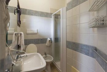 Hotel, Hotel Palau City