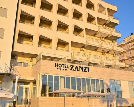 Hotel Zanzi-2