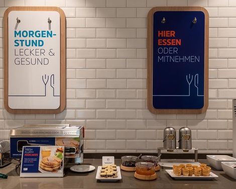 Holiday Inn Express Munich North-3