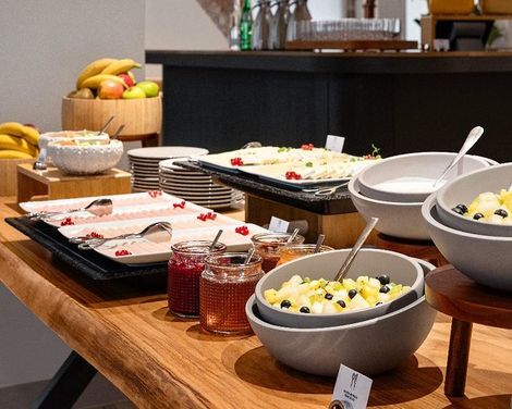 Holiday Inn Express Porto Boavista an IHG Hotel-0