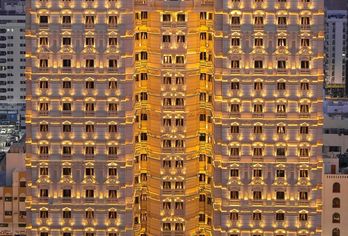 Hotel, Royal Rose Abu Dhabi, a Curio Collection by Hilton Affiliated Hotel