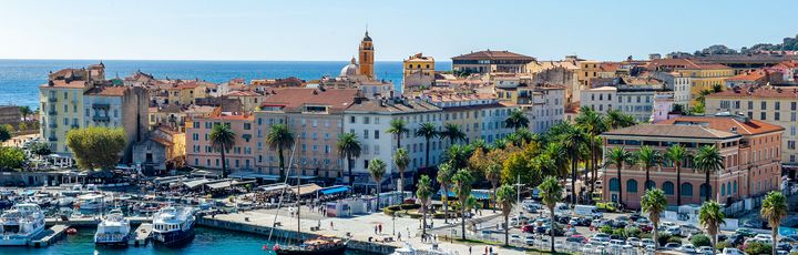 Blick auf den Maritimen Hafen von Ajaccio