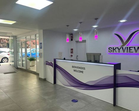 Skyview Hotel by LIVVO-4