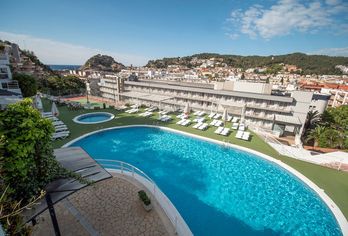 Hotel, Don Juan Tossa