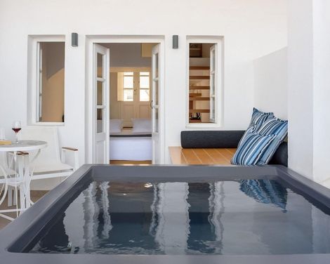 Muses Cycladic Suites-4