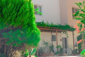 Hotel, Home Suites