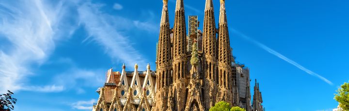 Fassade der  Sagrada Familia Kathedrale in Barcelona