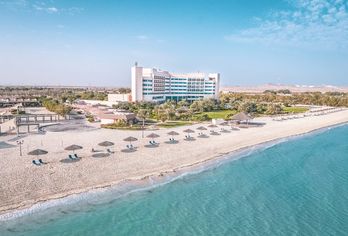 Hotel, Danat Jebel Dhanna Resort