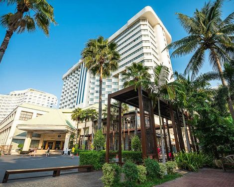 Jomtien Palm Beach Hotel & Resort-2