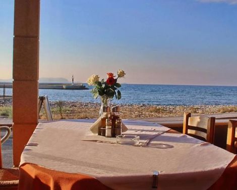 Kalia Beach Hotel-3
