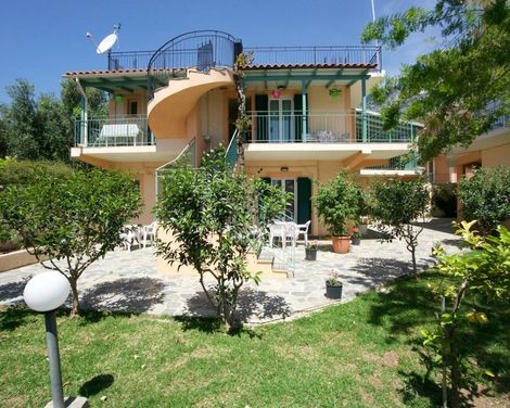 Maria Apartments-1