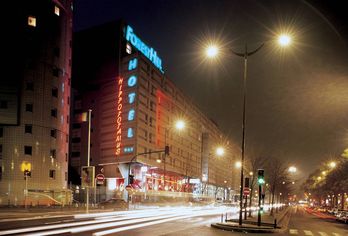 Hotel, Remix Hotel
