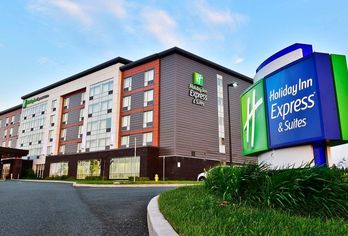 Hotel, Holiday Inn Express & Suites St John's Airport
