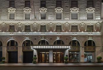 Paramount Hotel