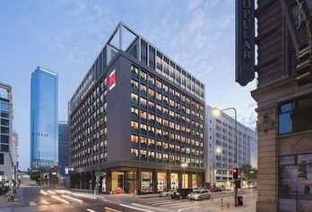 Hotel, citizenM Los Angeles Downtown