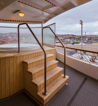 JAcuzzi an Bord einer Fähre