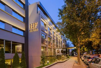 Hotel, HF Tuela Porto